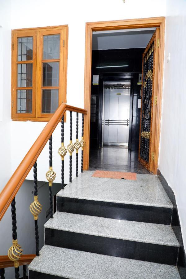 Rainbow House Luxury Rooms Chennai Exterior photo